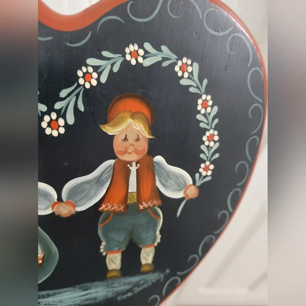 Dutch Folk Art Painted Couple Wooden Heart Plaque